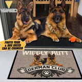 PERSONALIZED WIGGLY BUTT GERMAN CLUB DOORMAT QTTN1401